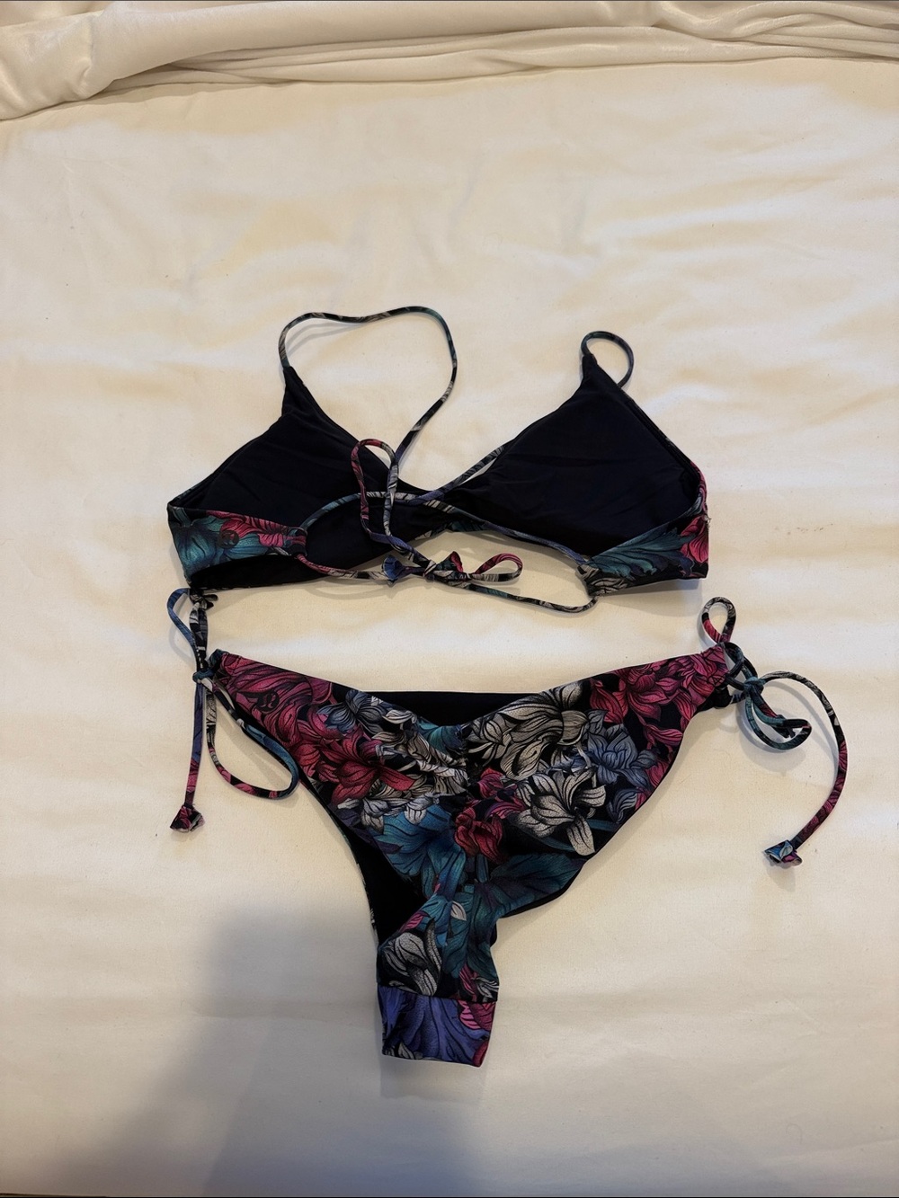 Lululemon Swim - Picture 3 of 4